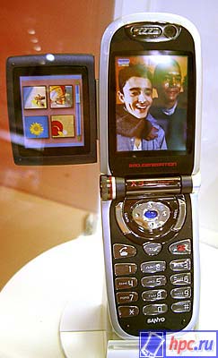 Passion for CeBIT 2003: All PDA Exhibition. Part 2. Smartphones and communicators