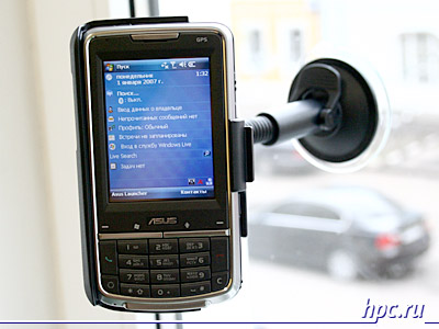 ASUS P526: GPS с цифровой клавиатурой
