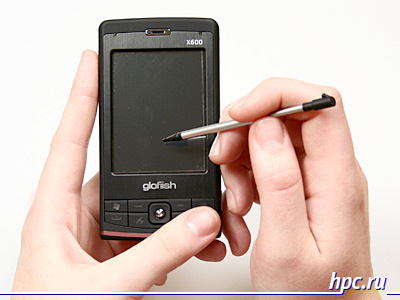 Glofiish X600は、ナビゲーション機能を備えたコンパクトなデバイス