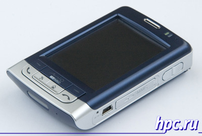 Mitac Mio A502, a compact GPS-communicator