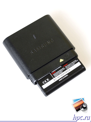 Samsung SGH-i780: QWERTY-моноблок с GPS-навигацией