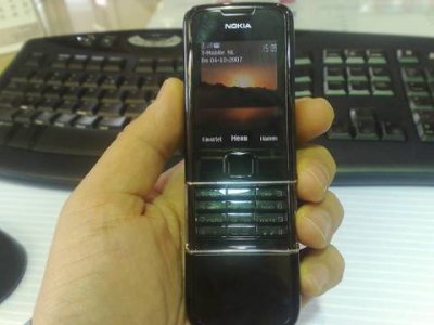 Nokia 8800e одобрен FCC