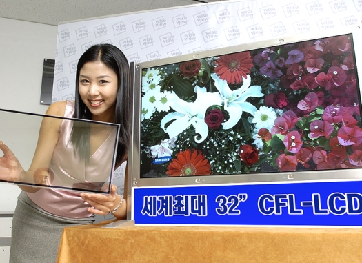 Samsung  32- CFL-LCD 
