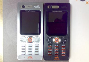 Sony Ericsson W880i      Walkman