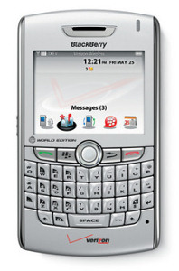BlackBerry 8830:   CDMA  GSM