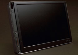 CES 2008: iRiver M20 � �������������� ���������� � 7-�������� ��������